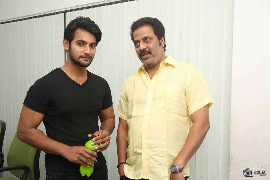 Seethamma-Andaalu-Raamayya-Sithraalu-Platinum-Disc-Function